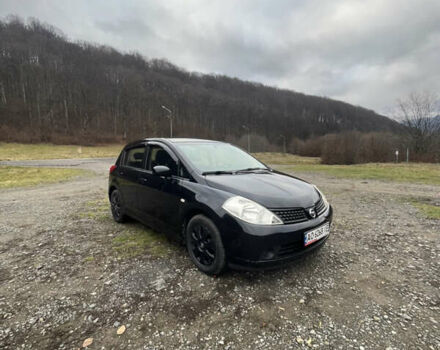 Черный Ниссан Тиида, объемом двигателя 1.6 л и пробегом 138 тыс. км за 6400 $, фото 1 на Automoto.ua