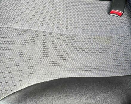 Черный Ниссан Тиида, объемом двигателя 1.6 л и пробегом 117 тыс. км за 7400 $, фото 13 на Automoto.ua