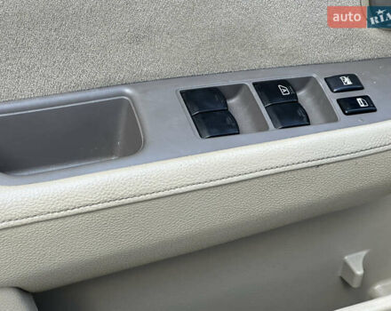 Черный Ниссан Тиида, объемом двигателя 1.6 л и пробегом 169 тыс. км за 6200 $, фото 20 на Automoto.ua