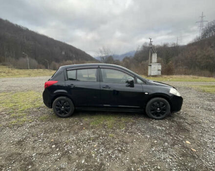 Черный Ниссан Тиида, объемом двигателя 1.6 л и пробегом 138 тыс. км за 6400 $, фото 16 на Automoto.ua