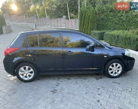 Черный Ниссан Тиида, объемом двигателя 1.6 л и пробегом 218 тыс. км за 5600 $, фото 5 на Automoto.ua