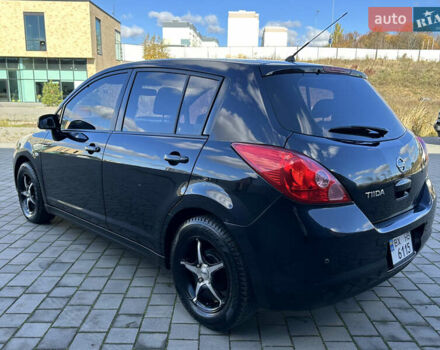 Черный Ниссан Тиида, объемом двигателя 1.6 л и пробегом 169 тыс. км за 6200 $, фото 7 на Automoto.ua