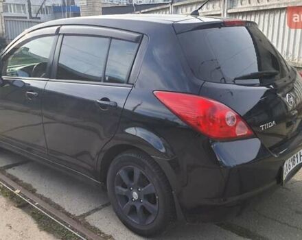 Черный Ниссан Тиида, объемом двигателя 1.6 л и пробегом 229 тыс. км за 5900 $, фото 4 на Automoto.ua