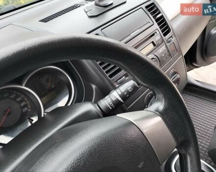 Чорний Ніссан Тііда, об'ємом двигуна 1.6 л та пробігом 114 тис. км за 6729 $, фото 21 на Automoto.ua