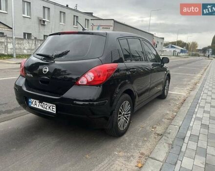 Черный Ниссан Тиида, объемом двигателя 1.6 л и пробегом 129 тыс. км за 5500 $, фото 9 на Automoto.ua