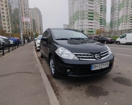 Черный Ниссан Тиида, объемом двигателя 1.5 л и пробегом 51 тыс. км за 7300 $, фото 6 на Automoto.ua