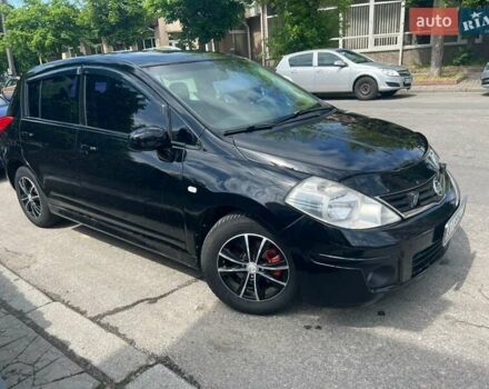 Черный Ниссан Тиида, объемом двигателя 1.6 л и пробегом 237 тыс. км за 6199 $, фото 5 на Automoto.ua