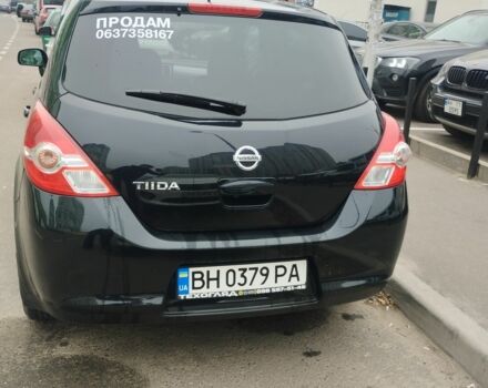 Черный Ниссан Тиида, объемом двигателя 1.5 л и пробегом 51 тыс. км за 7300 $, фото 4 на Automoto.ua