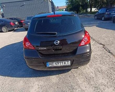 Черный Ниссан Тиида, объемом двигателя 1.6 л и пробегом 190 тыс. км за 6200 $, фото 2 на Automoto.ua