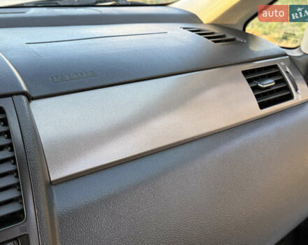 Черный Ниссан Тиида, объемом двигателя 1.6 л и пробегом 60 тыс. км за 9999 $, фото 74 на Automoto.ua