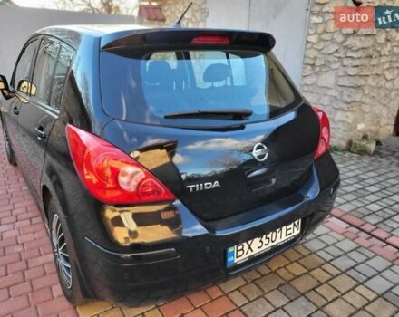 Черный Ниссан Тиида, объемом двигателя 1.6 л и пробегом 99 тыс. км за 7500 $, фото 11 на Automoto.ua