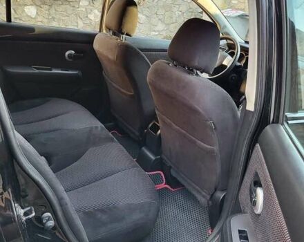 Черный Ниссан Тиида, объемом двигателя 1.6 л и пробегом 99 тыс. км за 7500 $, фото 3 на Automoto.ua