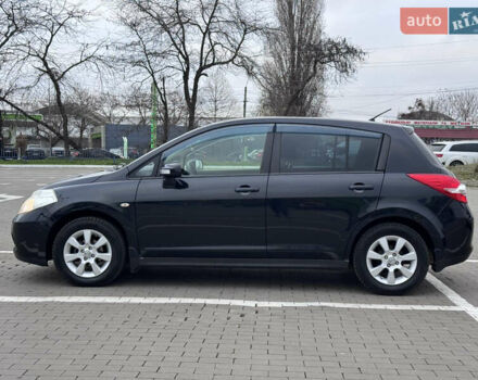 Черный Ниссан Тиида, объемом двигателя 1.5 л и пробегом 95 тыс. км за 8350 $, фото 5 на Automoto.ua