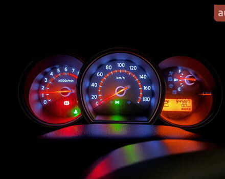 Чорний Ніссан Тііда, об'ємом двигуна 1.5 л та пробігом 94 тис. км за 7000 $, фото 44 на Automoto.ua