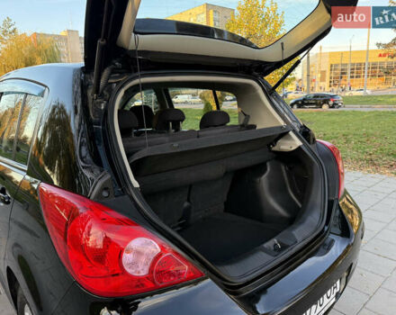 Черный Ниссан Тиида, объемом двигателя 1.6 л и пробегом 60 тыс. км за 9999 $, фото 89 на Automoto.ua