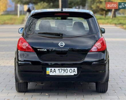 Черный Ниссан Тиида, объемом двигателя 1.6 л и пробегом 60 тыс. км за 9999 $, фото 8 на Automoto.ua