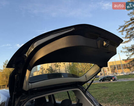 Черный Ниссан Тиида, объемом двигателя 1.6 л и пробегом 60 тыс. км за 9999 $, фото 90 на Automoto.ua