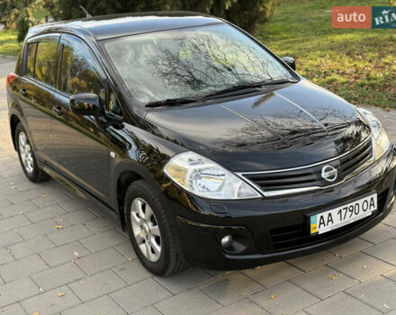 Черный Ниссан Тиида, объемом двигателя 1.6 л и пробегом 60 тыс. км за 9999 $, фото 20 на Automoto.ua
