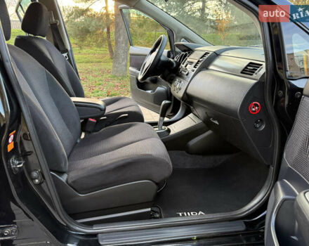 Черный Ниссан Тиида, объемом двигателя 1.6 л и пробегом 60 тыс. км за 9999 $, фото 42 на Automoto.ua