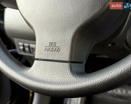 Черный Ниссан Тиида, объемом двигателя 1.6 л и пробегом 60 тыс. км за 9999 $, фото 60 на Automoto.ua