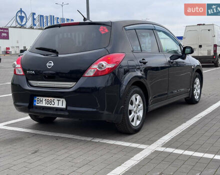 Черный Ниссан Тиида, объемом двигателя 1.5 л и пробегом 95 тыс. км за 8350 $, фото 4 на Automoto.ua