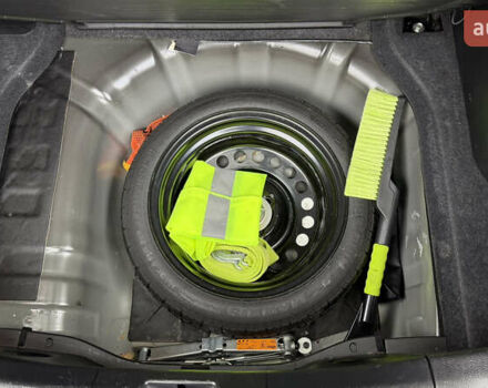 Чорний Ніссан Тііда, об'ємом двигуна 1.5 л та пробігом 94 тис. км за 7000 $, фото 5 на Automoto.ua