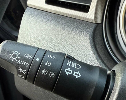 Черный Ниссан Тиида, объемом двигателя 1.6 л и пробегом 60 тыс. км за 9999 $, фото 62 на Automoto.ua