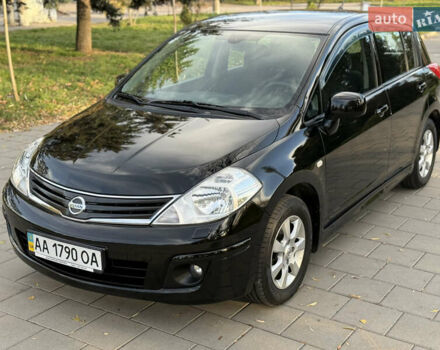 Черный Ниссан Тиида, объемом двигателя 1.6 л и пробегом 60 тыс. км за 9999 $, фото 11 на Automoto.ua