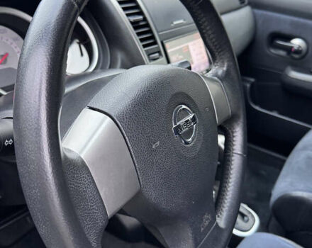 Черный Ниссан Тиида, объемом двигателя 1.5 л и пробегом 95 тыс. км за 8350 $, фото 11 на Automoto.ua