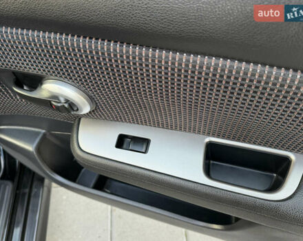 Черный Ниссан Тиида, объемом двигателя 1.6 л и пробегом 60 тыс. км за 9999 $, фото 47 на Automoto.ua