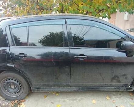 Чорний Ніссан Тііда, об'ємом двигуна 1.6 л та пробігом 280 тис. км за 2000 $, фото 1 на Automoto.ua