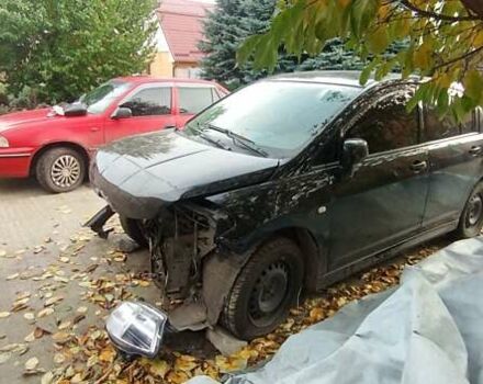 Чорний Ніссан Тііда, об'ємом двигуна 1.6 л та пробігом 280 тис. км за 2000 $, фото 2 на Automoto.ua