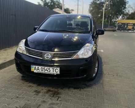 Черный Ниссан Тиида, объемом двигателя 1.6 л и пробегом 200 тыс. км за 4250 $, фото 5 на Automoto.ua