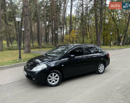 Черный Ниссан Тиида, объемом двигателя 1.6 л и пробегом 188 тыс. км за 5850 $, фото 4 на Automoto.ua