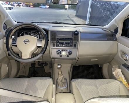 Черный Ниссан Тиида, объемом двигателя 1.6 л и пробегом 200 тыс. км за 4100 $, фото 6 на Automoto.ua