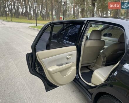 Черный Ниссан Тиида, объемом двигателя 1.6 л и пробегом 188 тыс. км за 5850 $, фото 17 на Automoto.ua