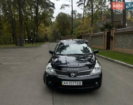 Черный Ниссан Тиида, объемом двигателя 1.6 л и пробегом 188 тыс. км за 5850 $, фото 1 на Automoto.ua