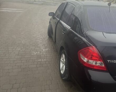 Чорний Ніссан Тііда, об'ємом двигуна 1.6 л та пробігом 150 тис. км за 5600 $, фото 4 на Automoto.ua