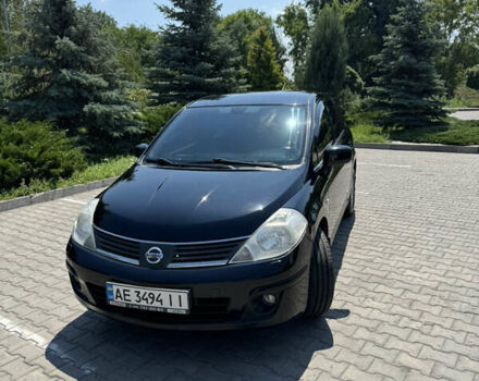 Черный Ниссан Тиида, объемом двигателя 1.6 л и пробегом 165 тыс. км за 7000 $, фото 10 на Automoto.ua