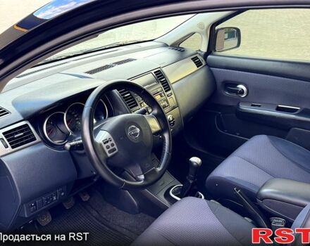 Черный Ниссан Тиида, объемом двигателя 1.6 л и пробегом 137 тыс. км за 5700 $, фото 9 на Automoto.ua