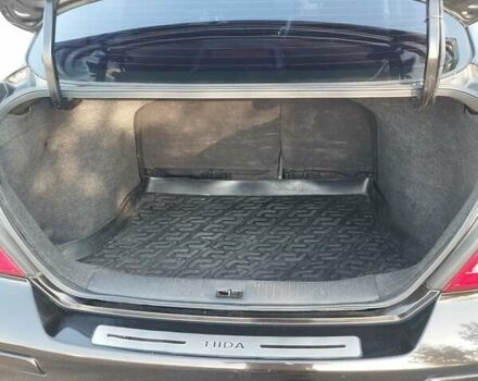 Черный Ниссан Тиида, объемом двигателя 1.8 л и пробегом 110 тыс. км за 6199 $, фото 4 на Automoto.ua