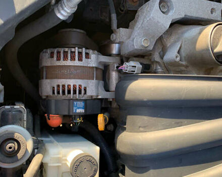 Черный Ниссан Тиида, объемом двигателя 1.5 л и пробегом 119 тыс. км за 7600 $, фото 10 на Automoto.ua