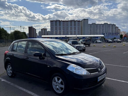 Чорний Ніссан Тііда, об'ємом двигуна 1.6 л та пробігом 250 тис. км за 4500 $, фото 1 на Automoto.ua