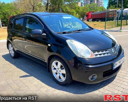 Черный Ниссан Тиида, объемом двигателя 1.6 л и пробегом 175 тыс. км за 5700 $, фото 1 на Automoto.ua
