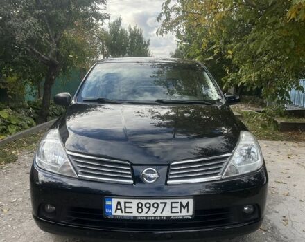 Черный Ниссан Тиида, объемом двигателя 1.6 л и пробегом 304 тыс. км за 4700 $, фото 1 на Automoto.ua