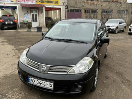 Ніссан Тііда 2007 у Чернівцях на Automoto.ua Чорний Ніссан Тііда, об'ємом двигуна 1.8 л та пробігом 131 тис. км за 5800 $, фото 1 на Automoto.ua