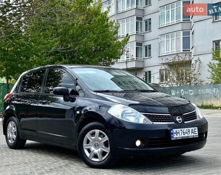 Черный Ниссан Тиида, объемом двигателя 1.6 л и пробегом 180 тыс. км за 6200 $, фото 1 на Automoto.ua