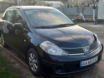 Черный Ниссан Тиида, объемом двигателя 1.8 л и пробегом 270 тыс. км за 2900 $, фото 1 на Automoto.ua