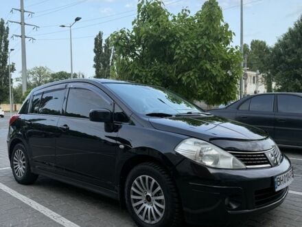 Ниссан Тиида 2008 в Одессе на Automoto.ua Черный Ниссан Тиида, объемом двигателя 1.6 л и пробегом 228 тыс. км за 5900 $, фото 1 на Automoto.ua