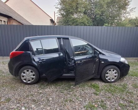 Черный Ниссан Тиида, объемом двигателя 0 л и пробегом 110 тыс. км за 7200 $, фото 1 на Automoto.ua